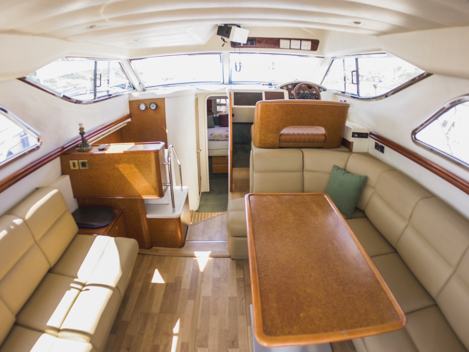 Constantin 2 - Motor Yacht in Paros