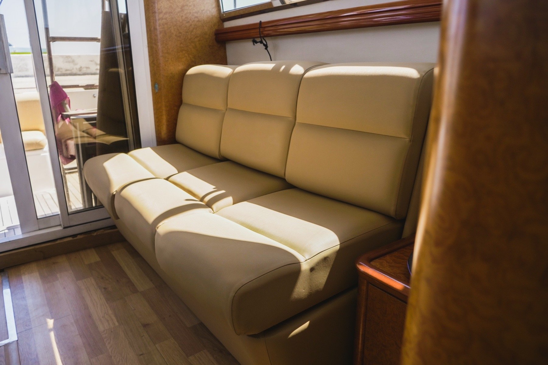 Constantin 2 - Motor Yacht in Paros