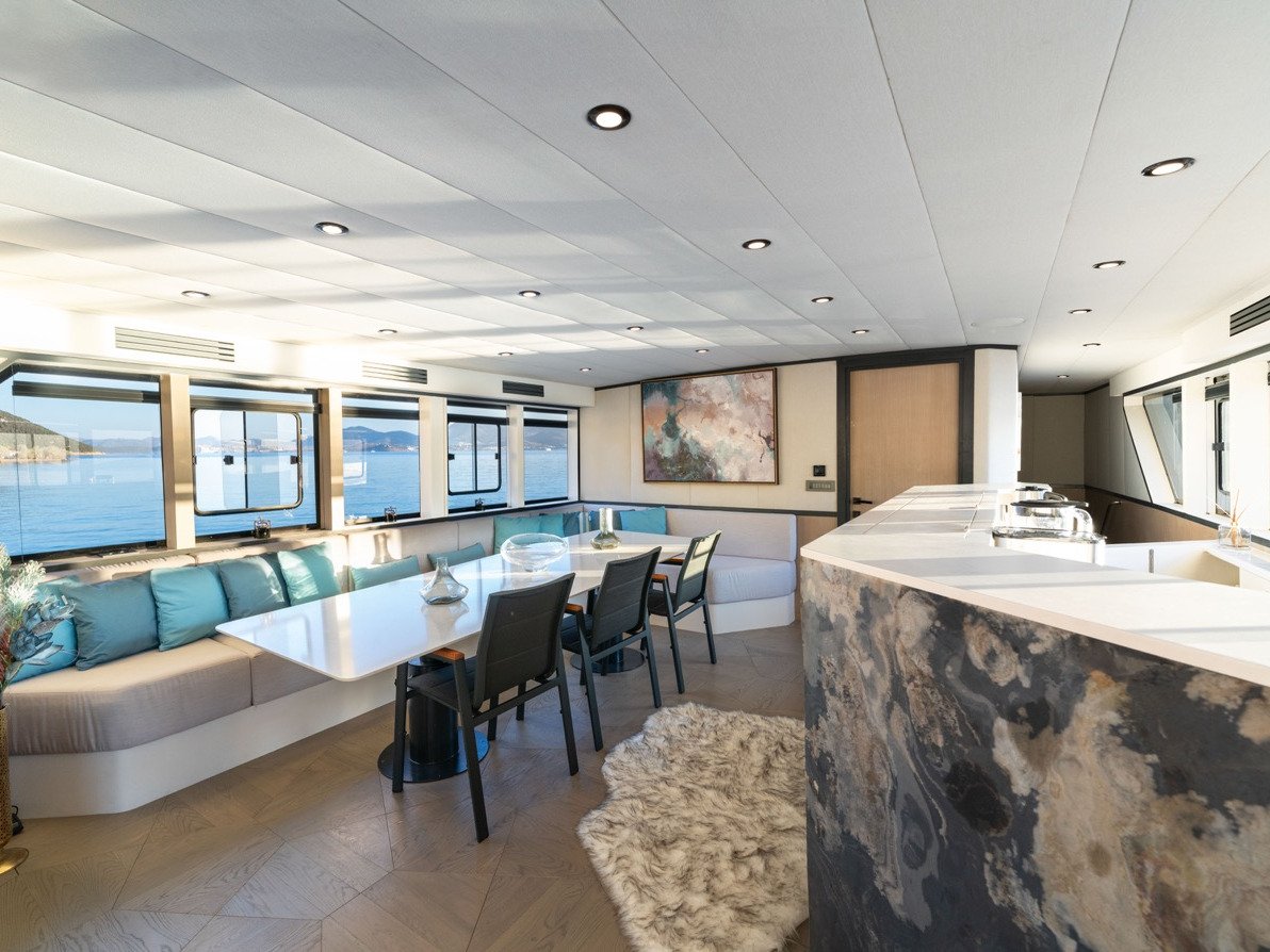 CALM DOWN - Motor Yacht in Eskiçeşme