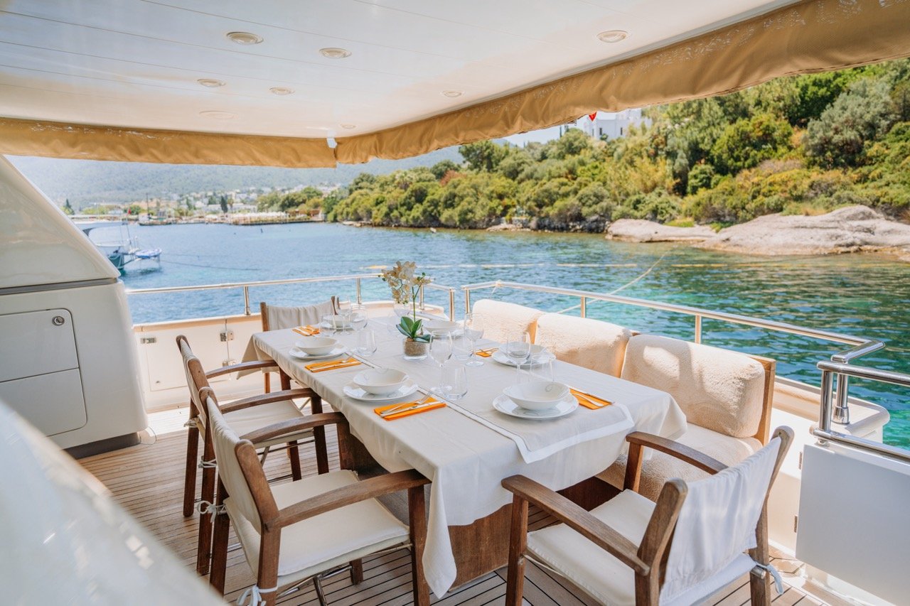 KUUM - Motor Yacht in Türkbükü