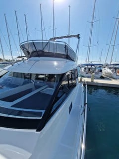 Excalibur - Motor Yacht in Rogoznica