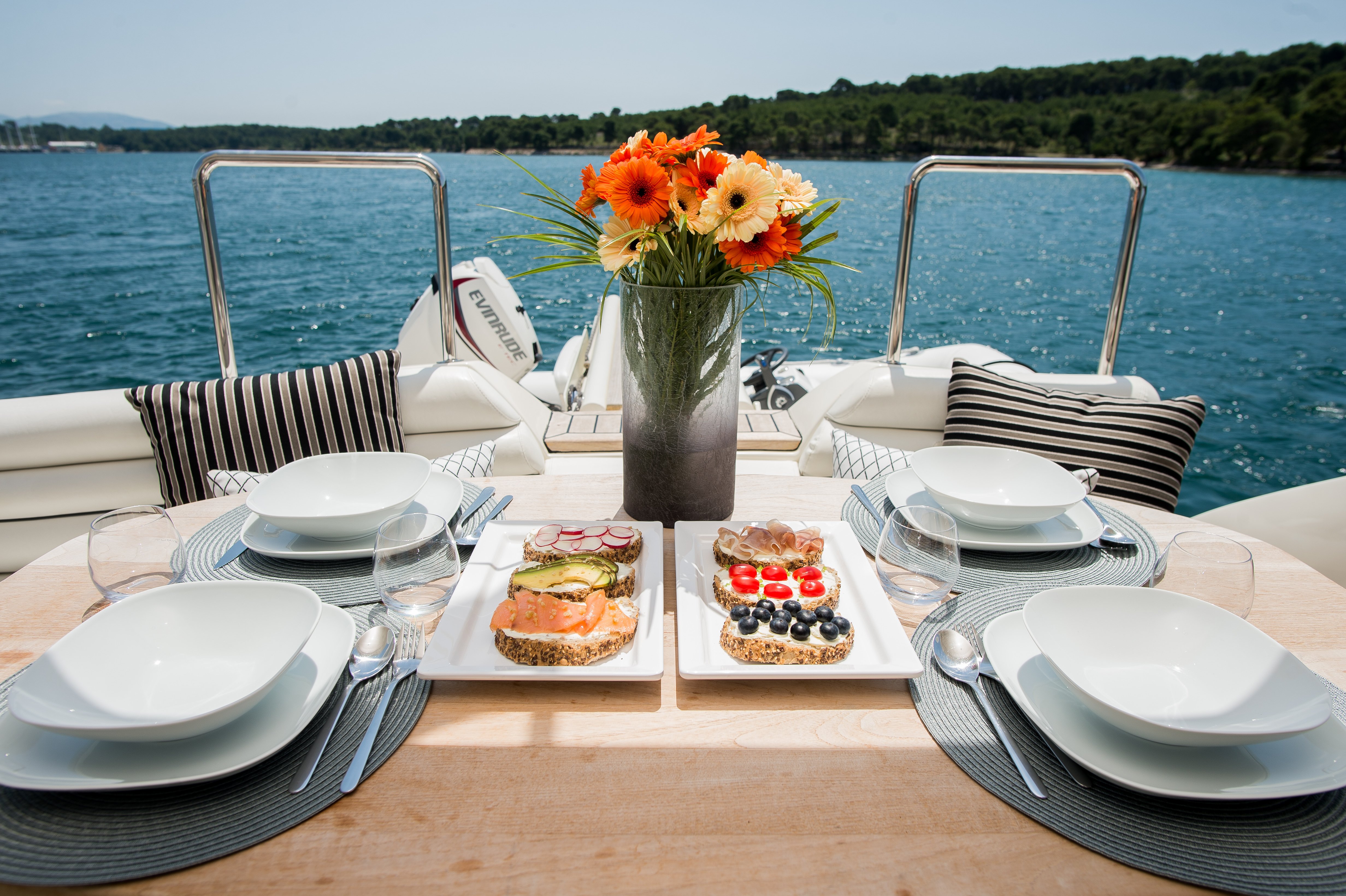 Senza Parole - Motor Yacht in Podstrana