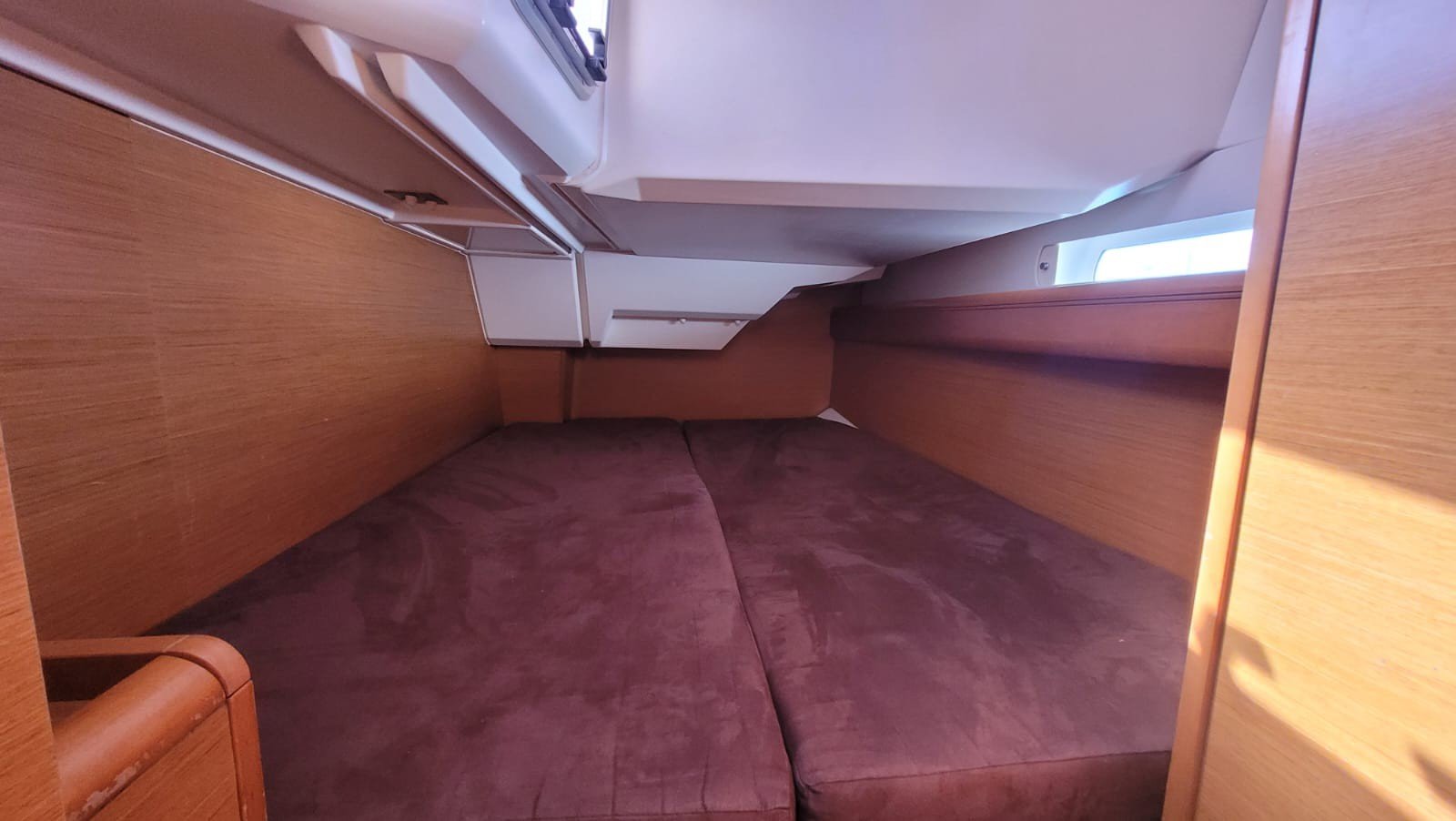 Grenat - Sailboat in Saint-Quay-Portrieux