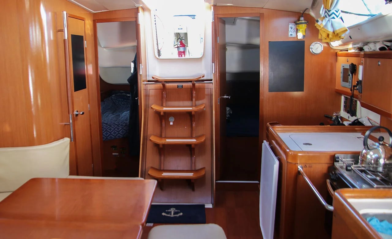 Tizef - Sailboat in Saint-Quay-Portrieux