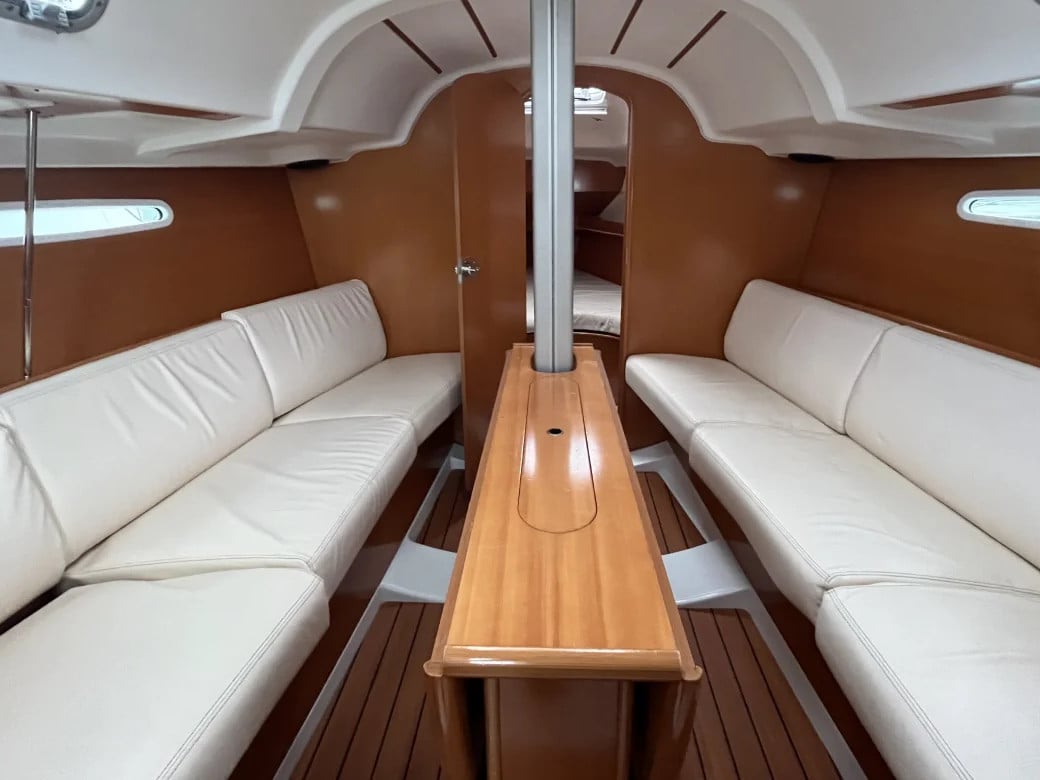 Tiaga - Sailboat in Saint-Quay-Portrieux