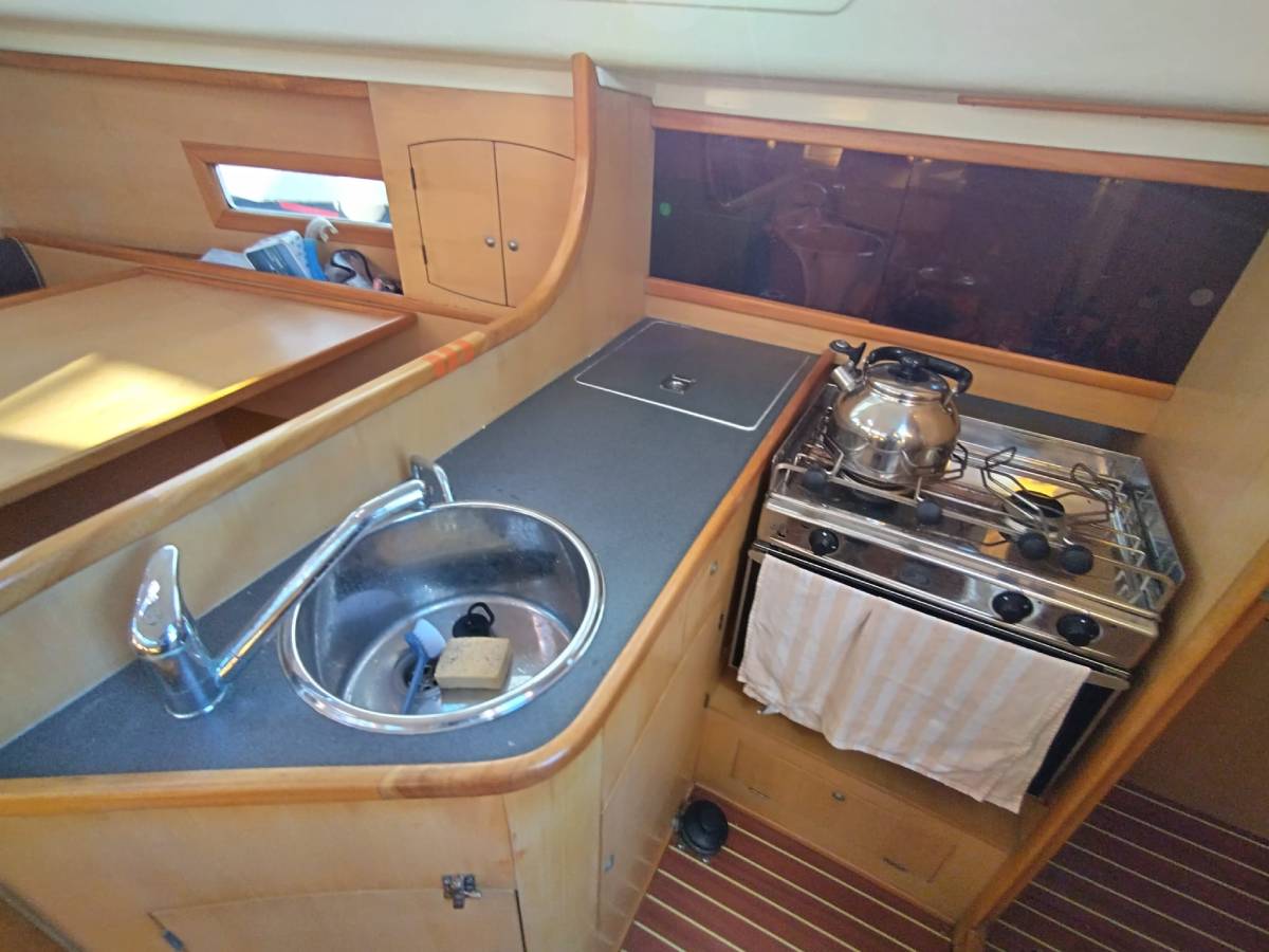 Maria Iskit - Sailboat in Saint-Quay-Portrieux