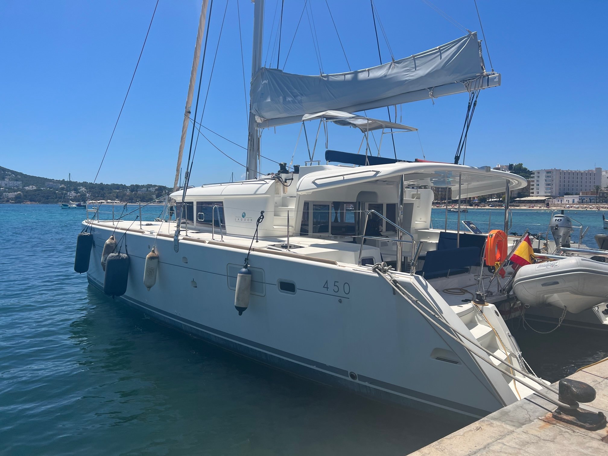 Ocean Mares - Catamaran in Sant Antoni de Portmany