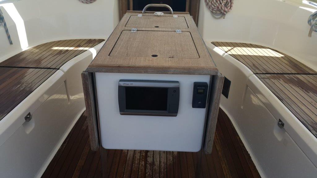 Saffron - Yelkenli içinde Lefkada