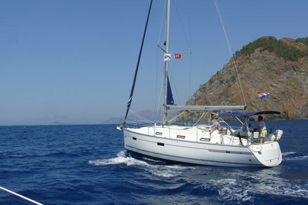 Zenith - Sailboat in Karagözler
