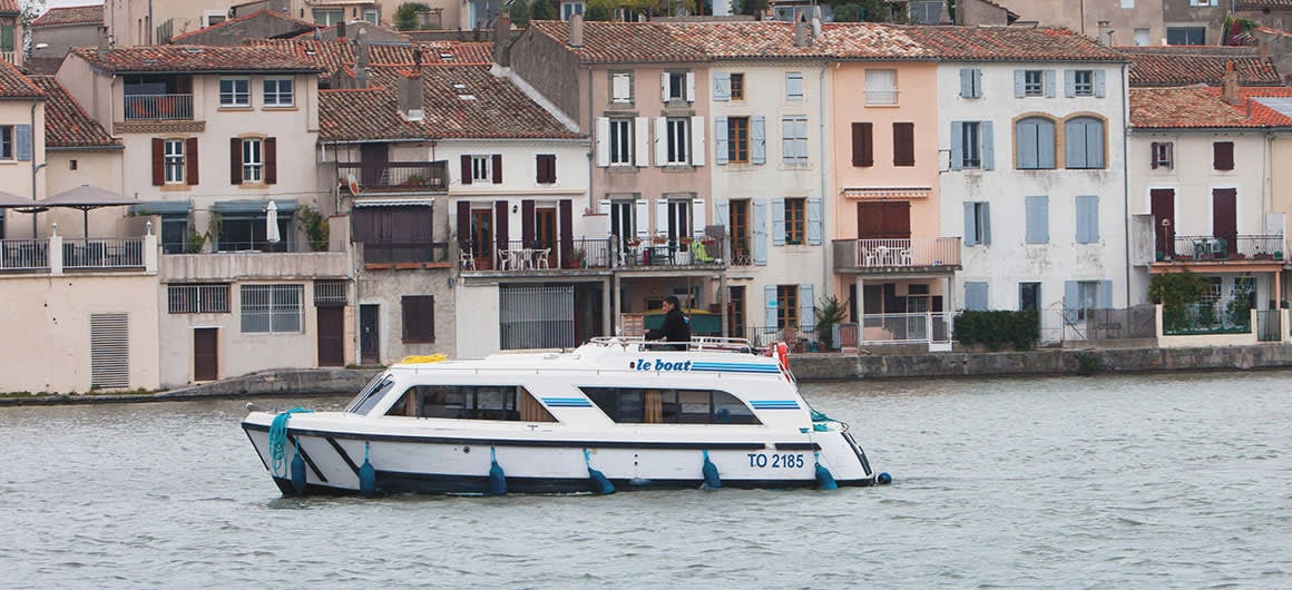 Cirrus B - Budget 18 - Motor Yacht in Rheinsberg