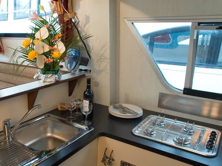 Continentale - Budget 15 - Motor Yacht in Saint-Usage