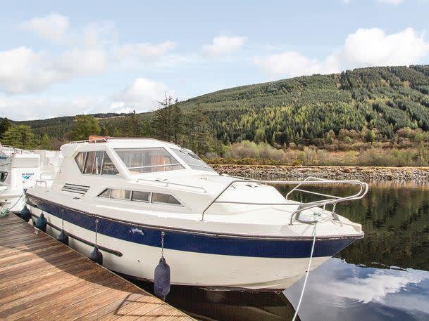 Cygnet WHS - Budget 1 - Motor Yacht in Highland Council