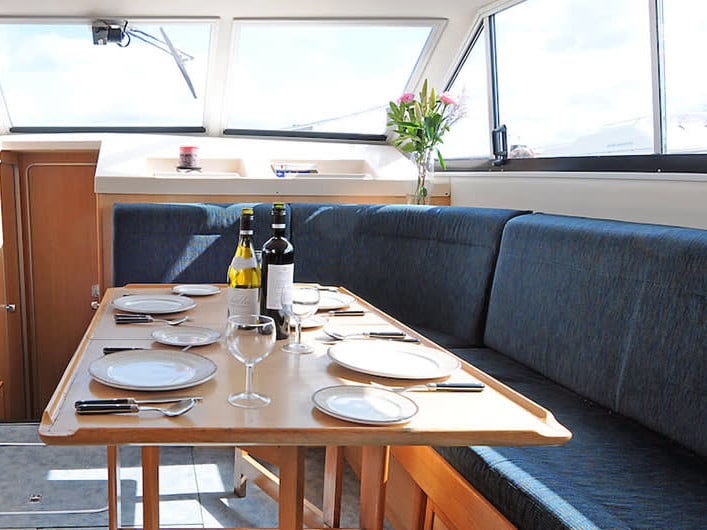 Shannon Star - Budget 5 - Motor Yacht in Townparks