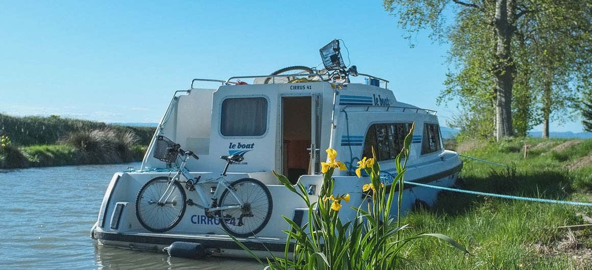 Cirrus B - Budget 16 - Motor Yacht in Branges