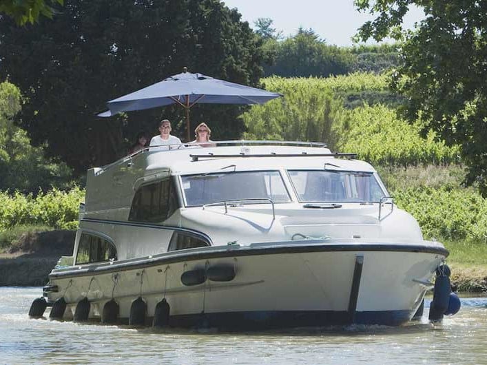 Mystique - Comfort Plus 12 - Motor Yacht in Vinkeveen