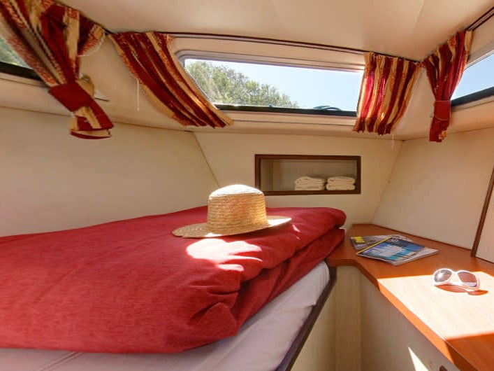 Continentale - Budget 12 - Motor Yacht in Portiragnes