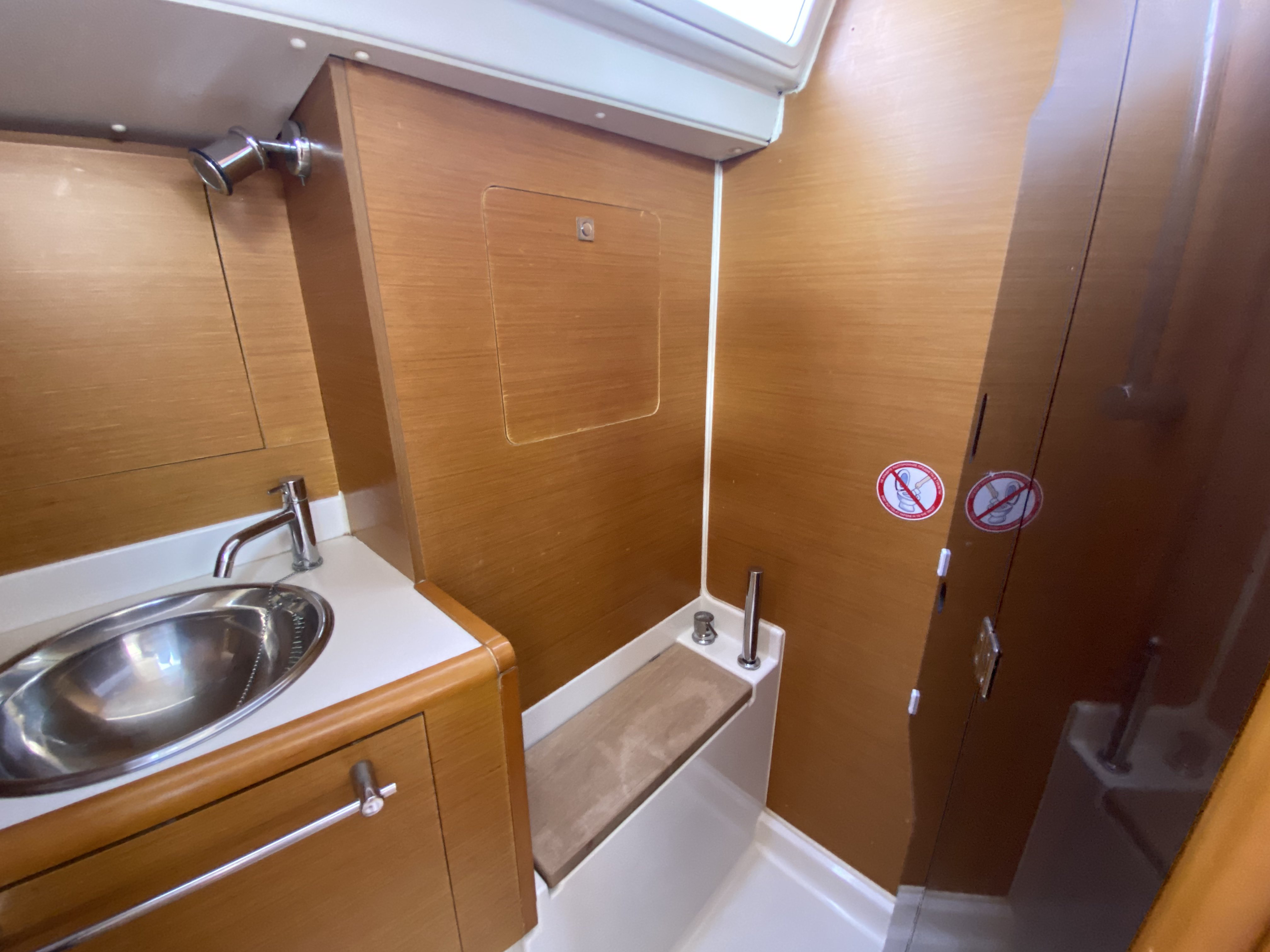 Pangea - Sailboat in Karagözler