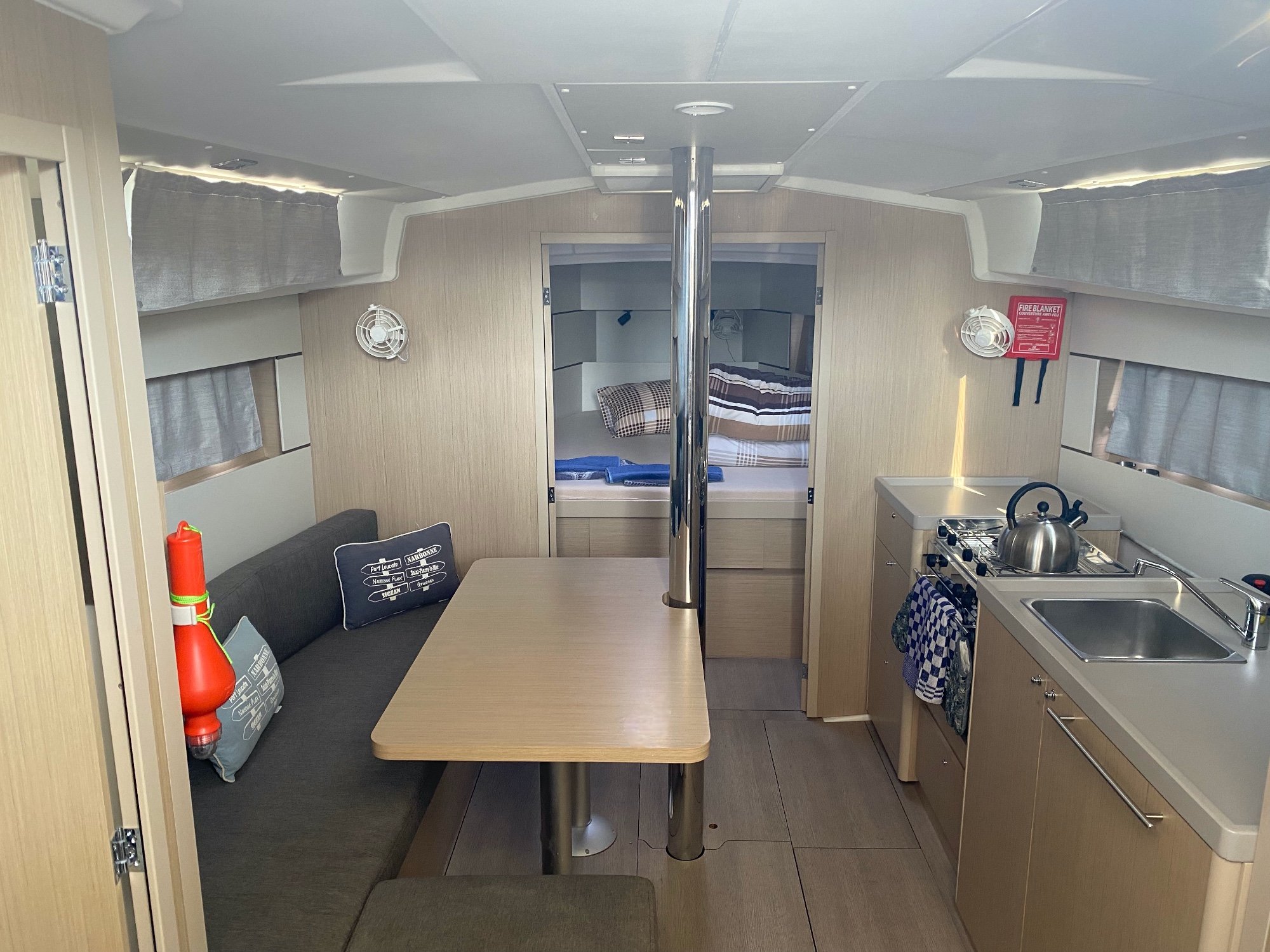 Helena - Sailboat in Karagözler