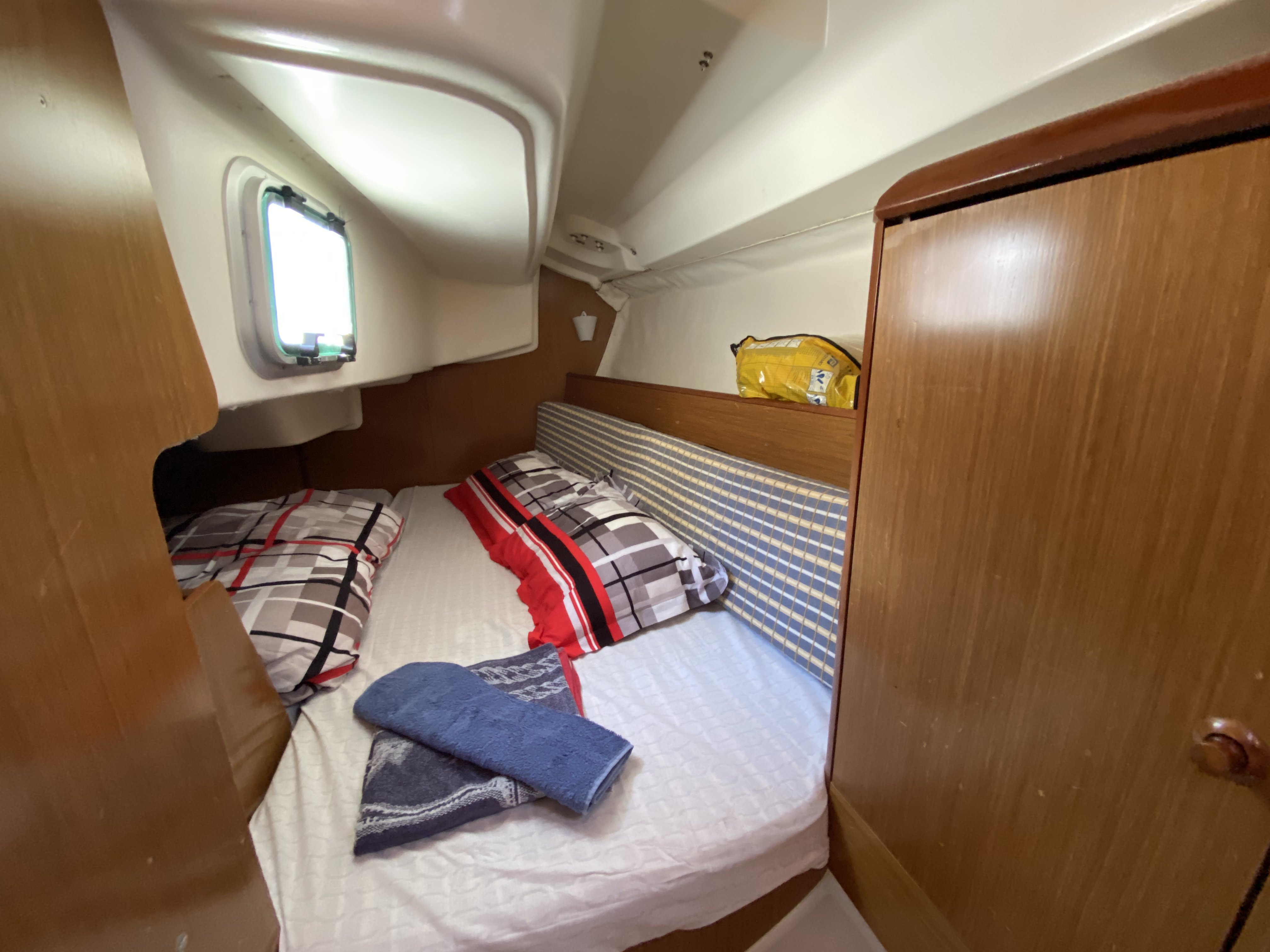 Elif - Sailboat in Karagözler