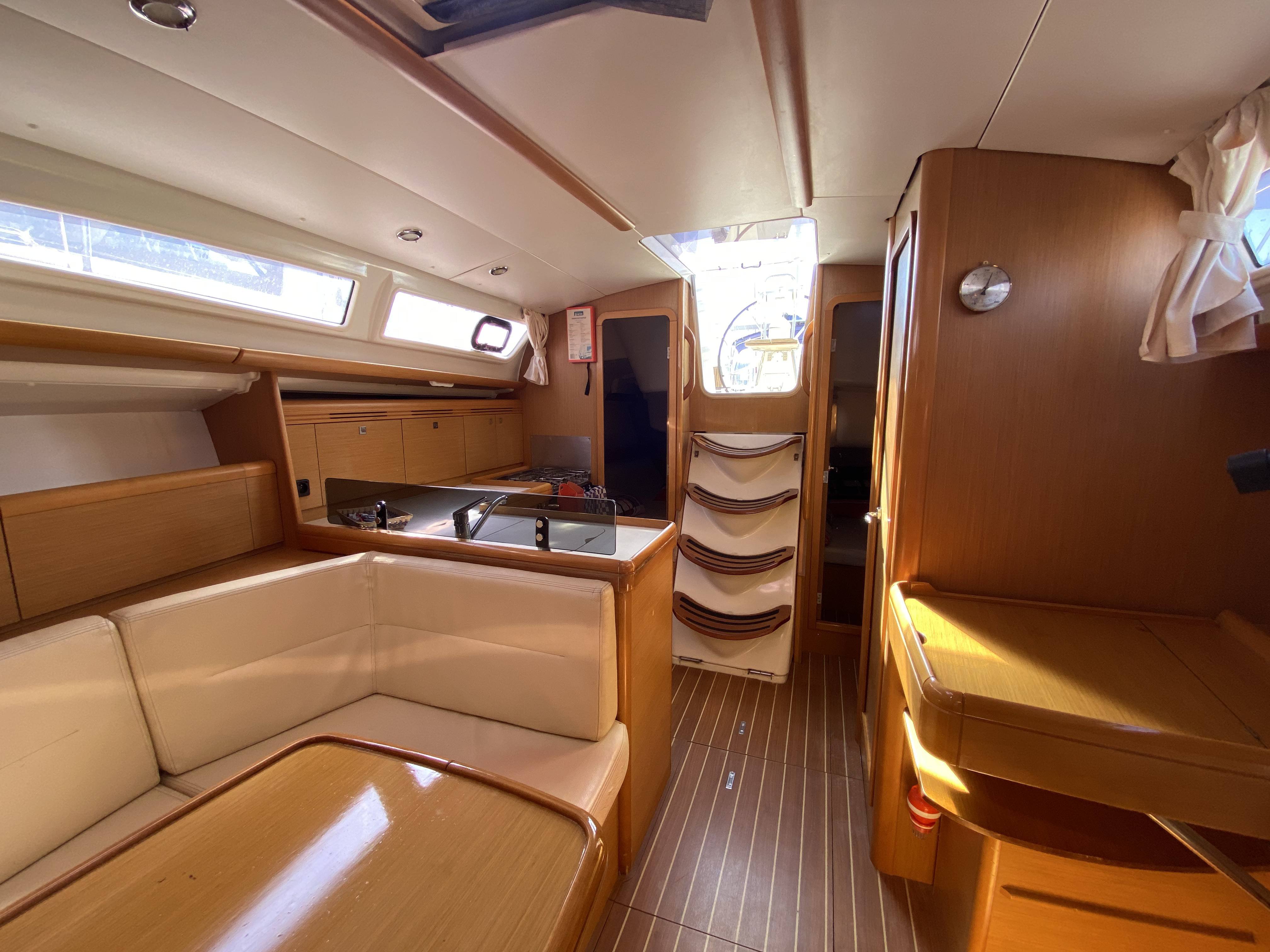 Blue Sky - Sailboat in Karagözler