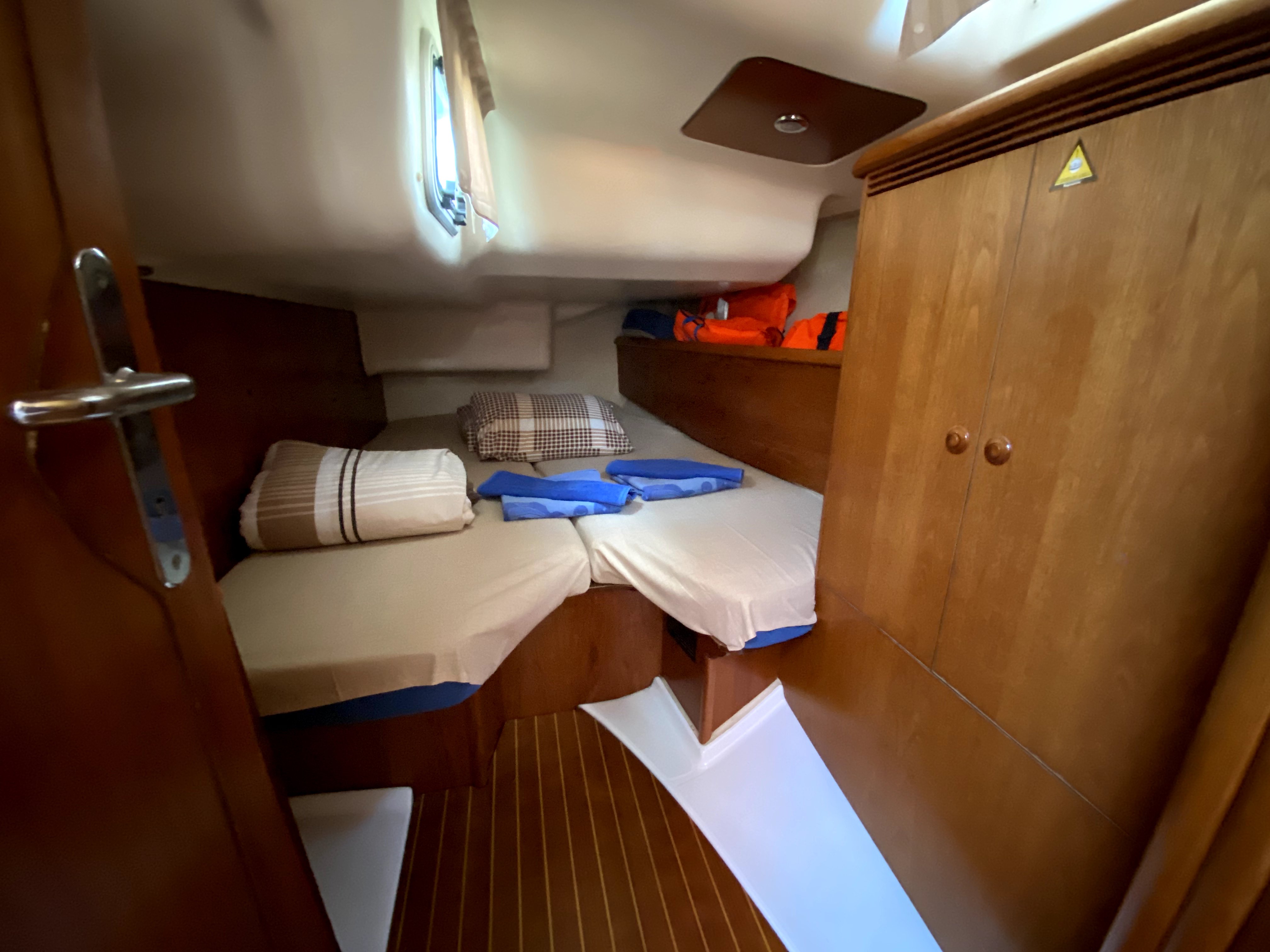 Six Pack - Yelkenli içinde Karagözler