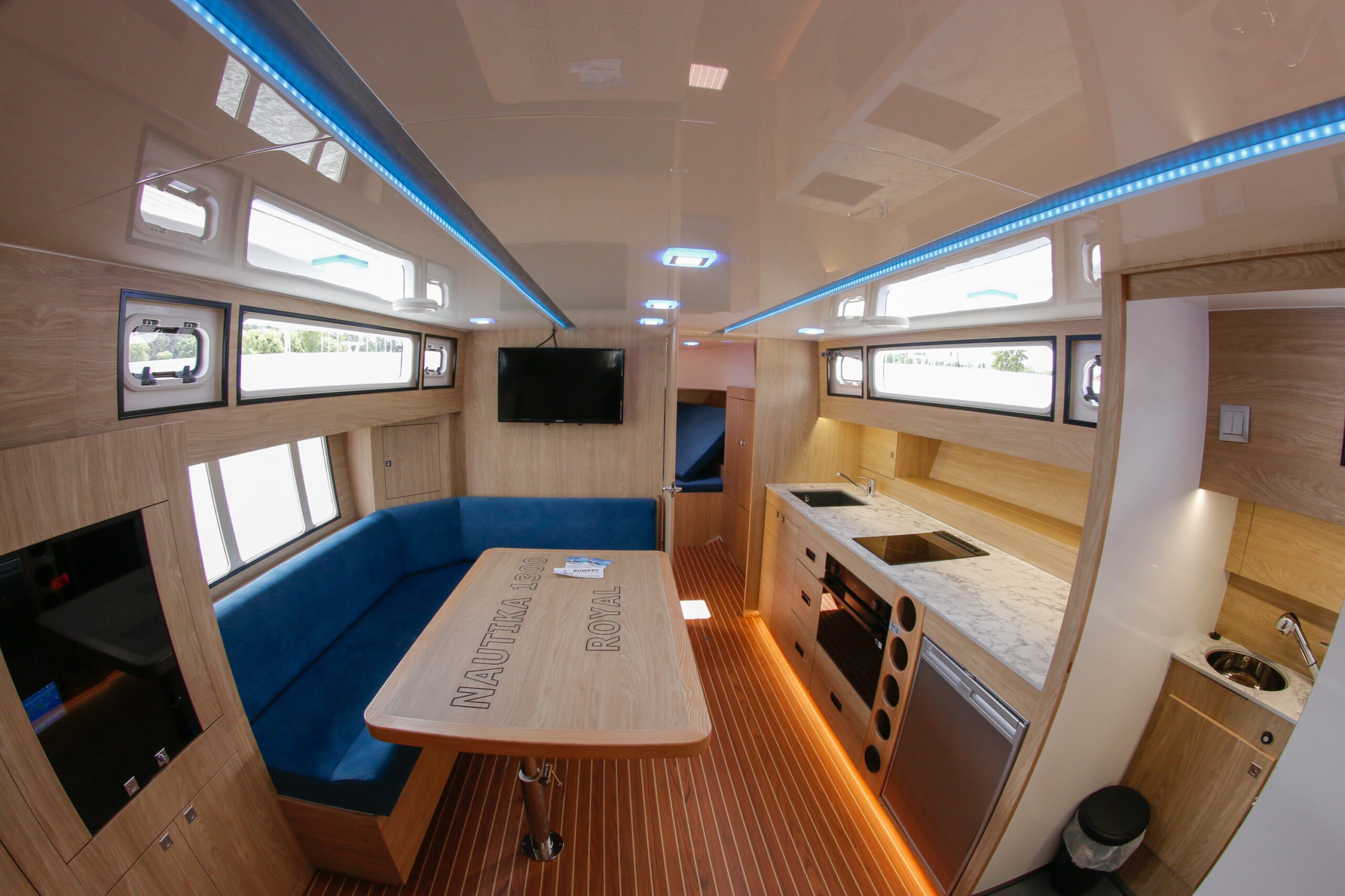 Nautika 1300 Royal - Motor Yacht in Wilkasy