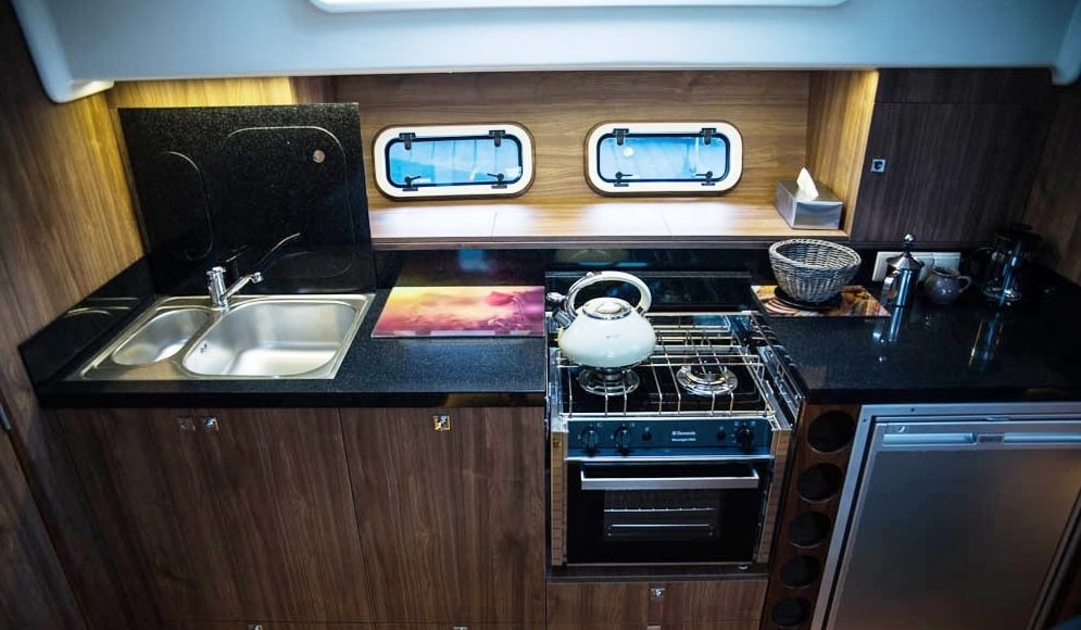 Nautika 1300 LUX - Motor Yacht in Wilkasy