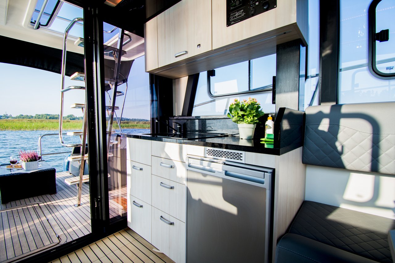 Futura 40 Grand Horizon #2 - Motor Yacht in Wilkasy