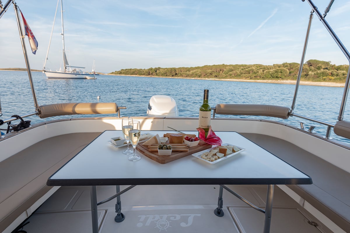 H8 - Motor Yacht in Pula