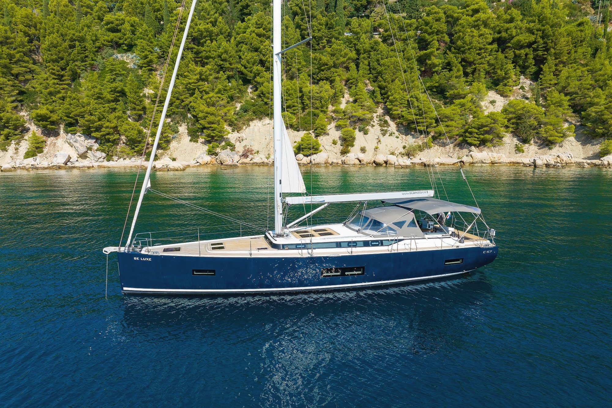 Be luxe - Sailboat in Split