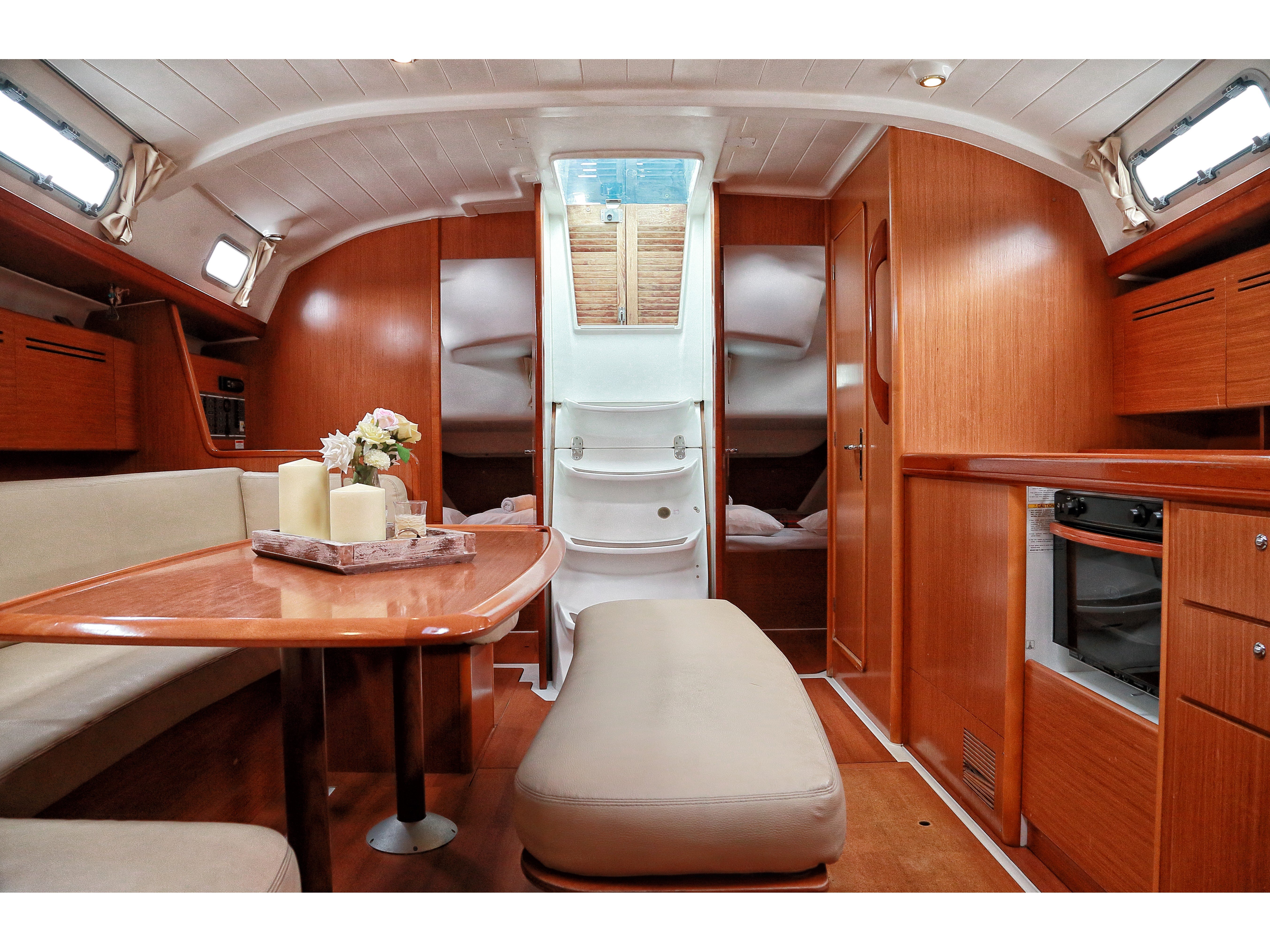 HERMES - Sailboat in Preveza