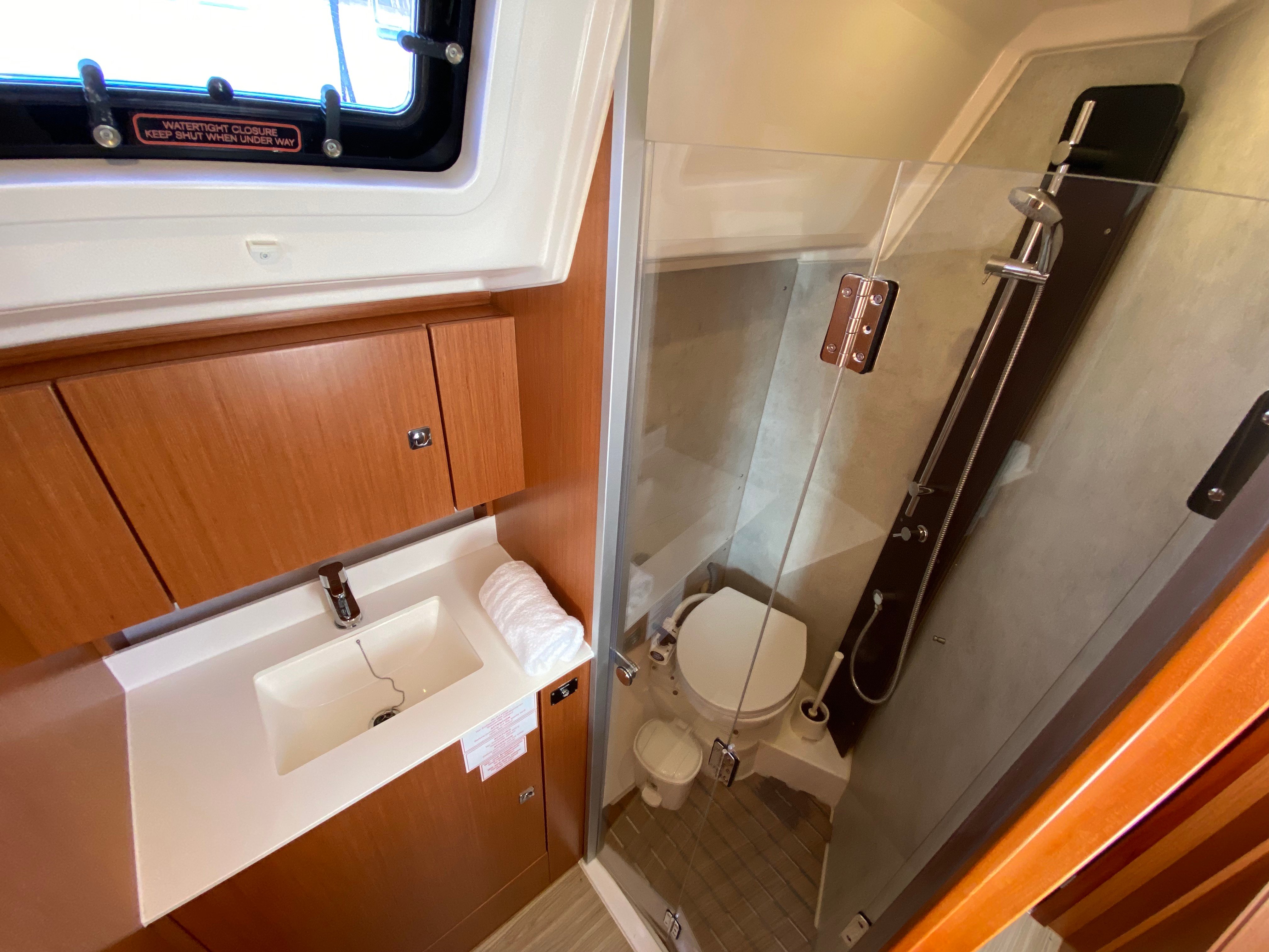 Aeolus - Sailboat in Alimos