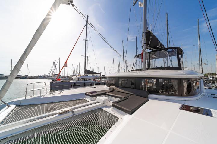 LAGOON 46 (2022) VA - Catamaran in Alimos