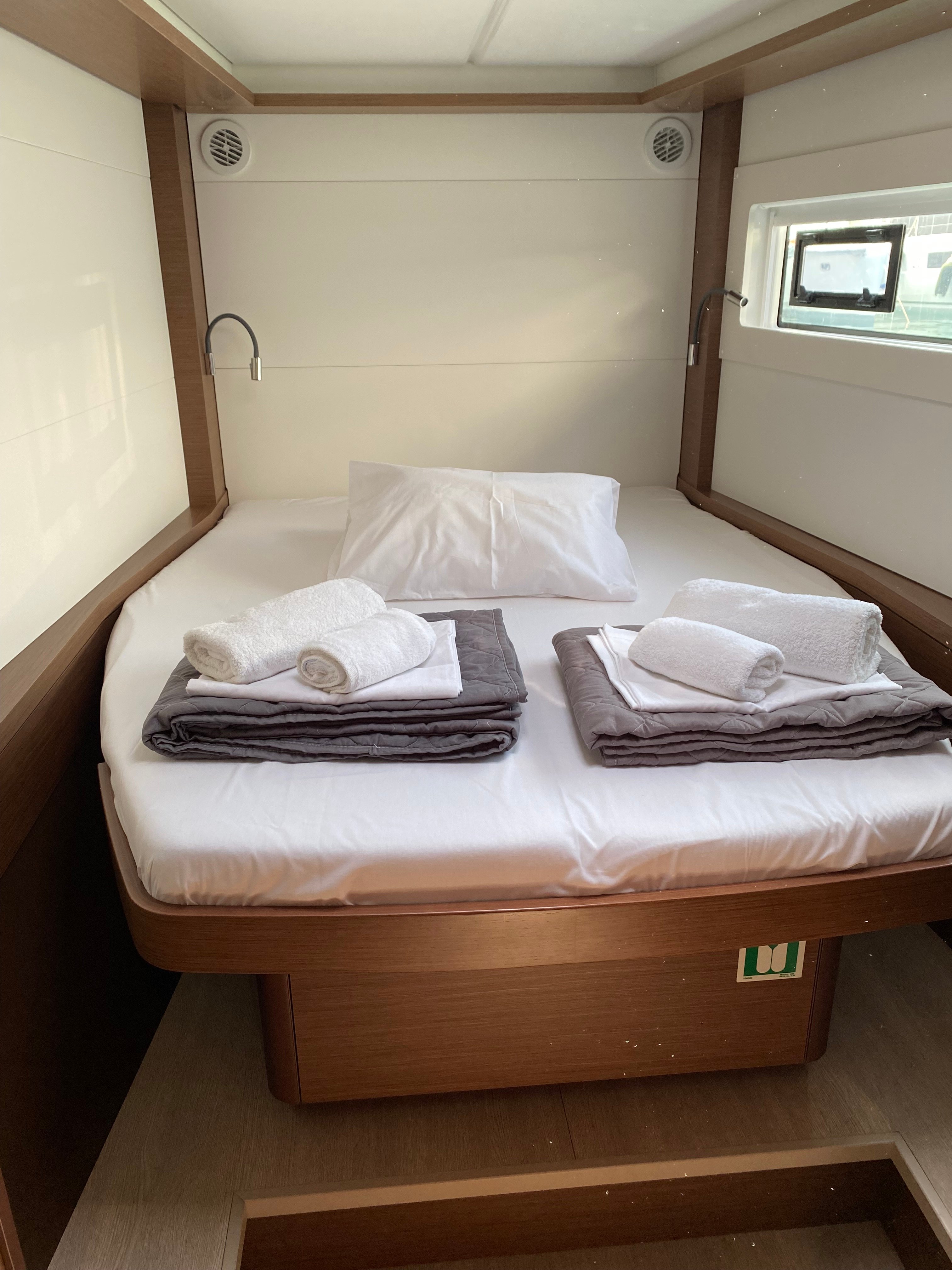 LAGOON 46 (2022) VA - Catamaran in Alimos