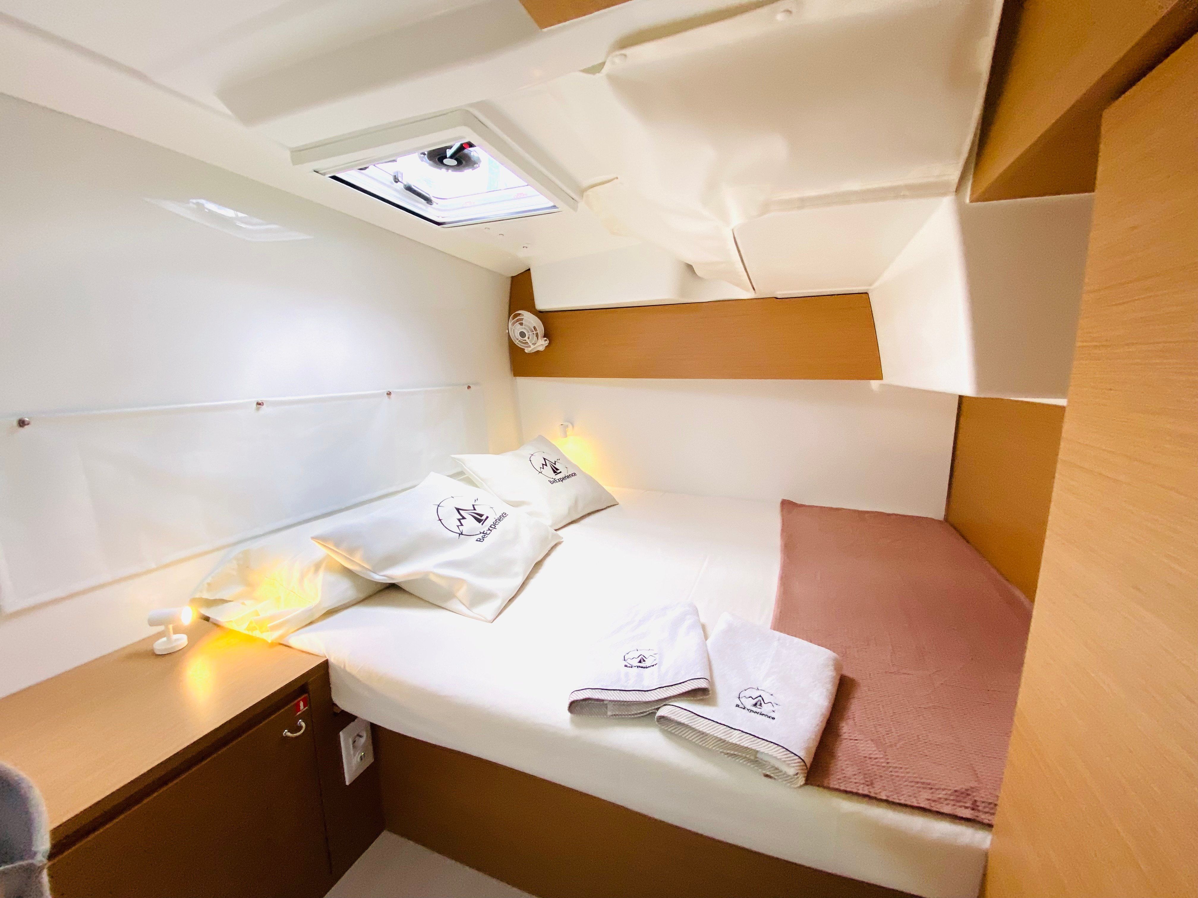 ONE Mallorca CREWED - Catamaran in Port d'Andratx