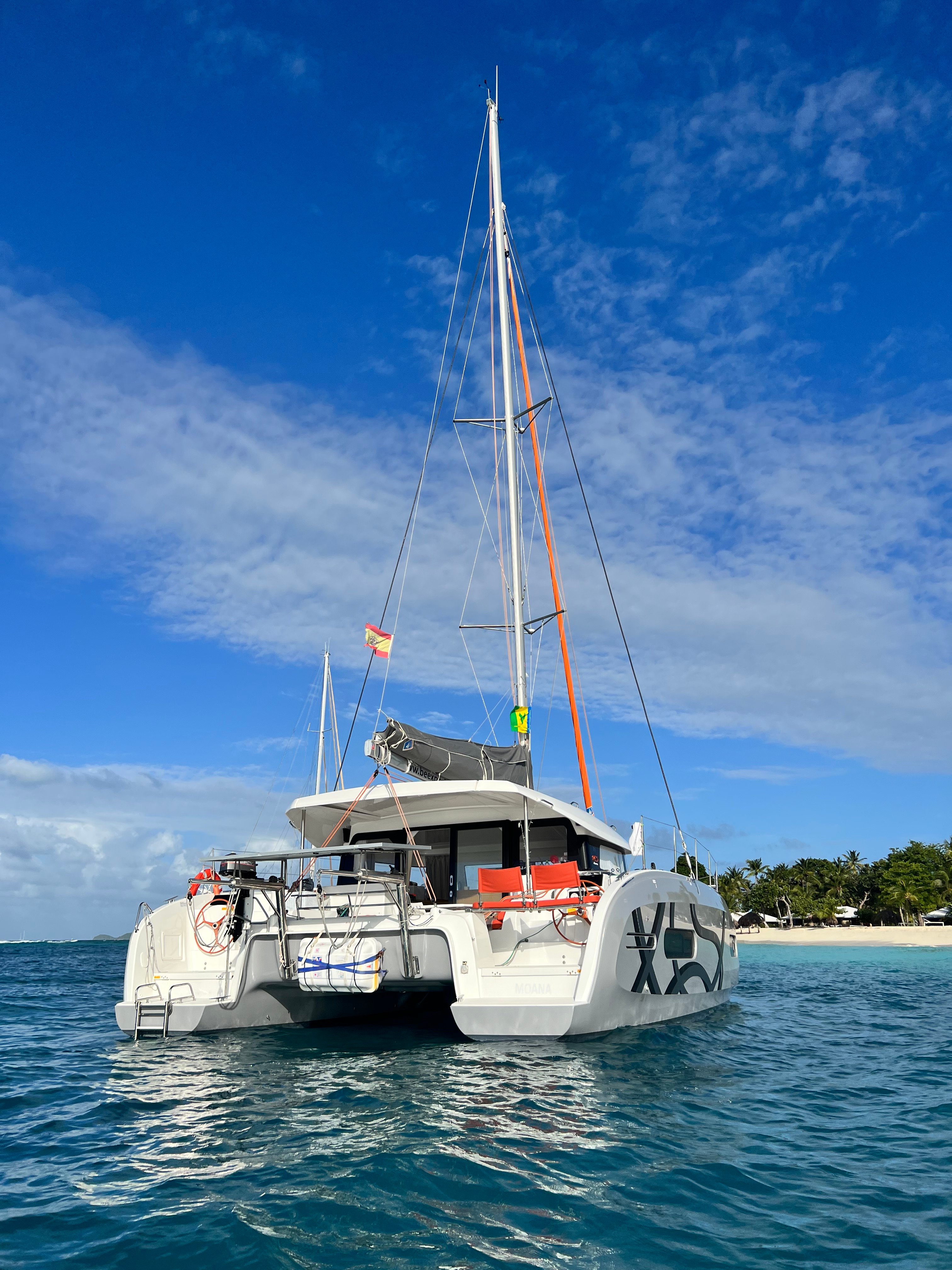 MOANA Mallorca CREWED - Catamaran in Port d'Andratx