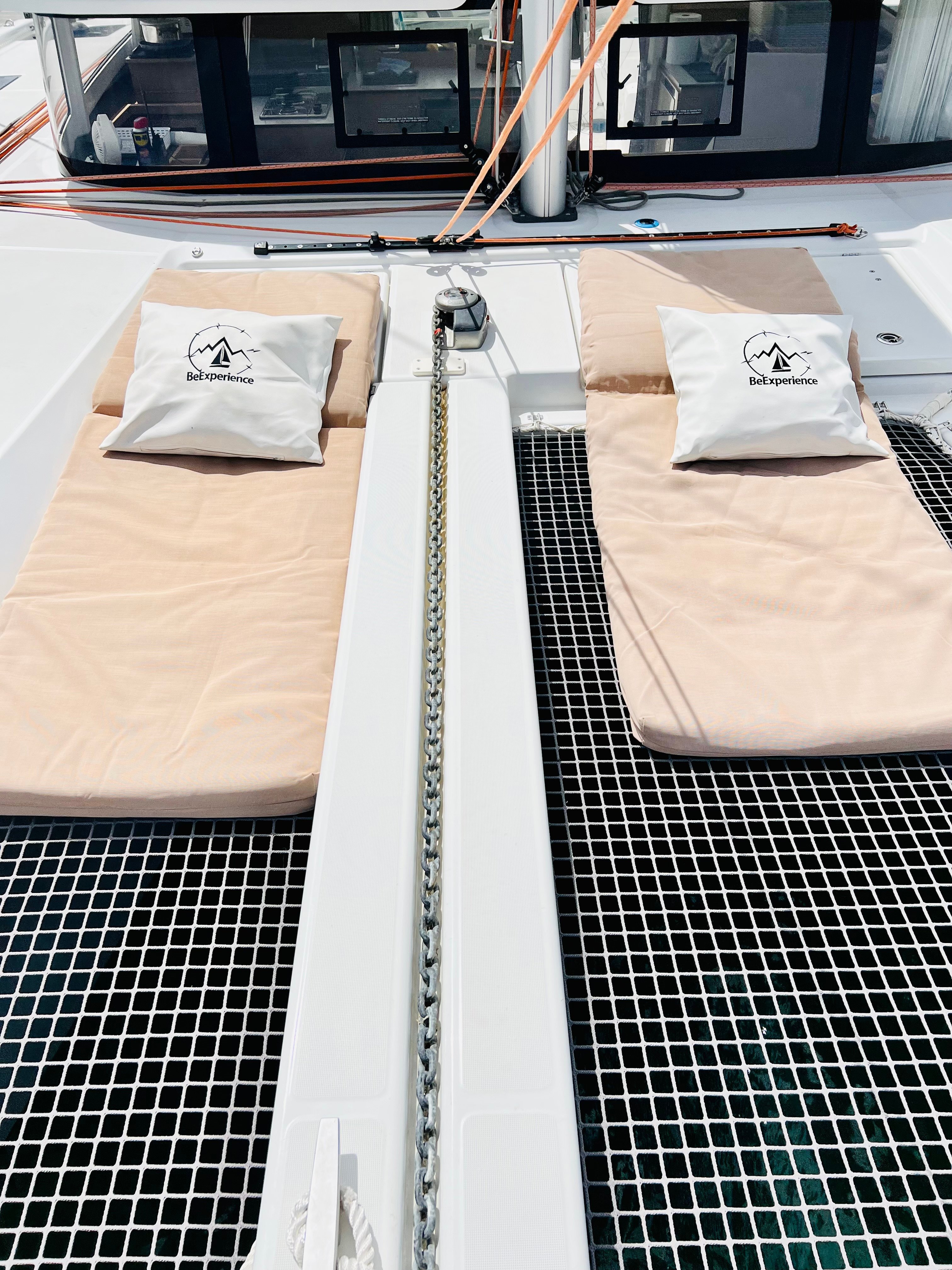 OLOKUM Mallorca CREWED - Catamaran in Port d'Andratx