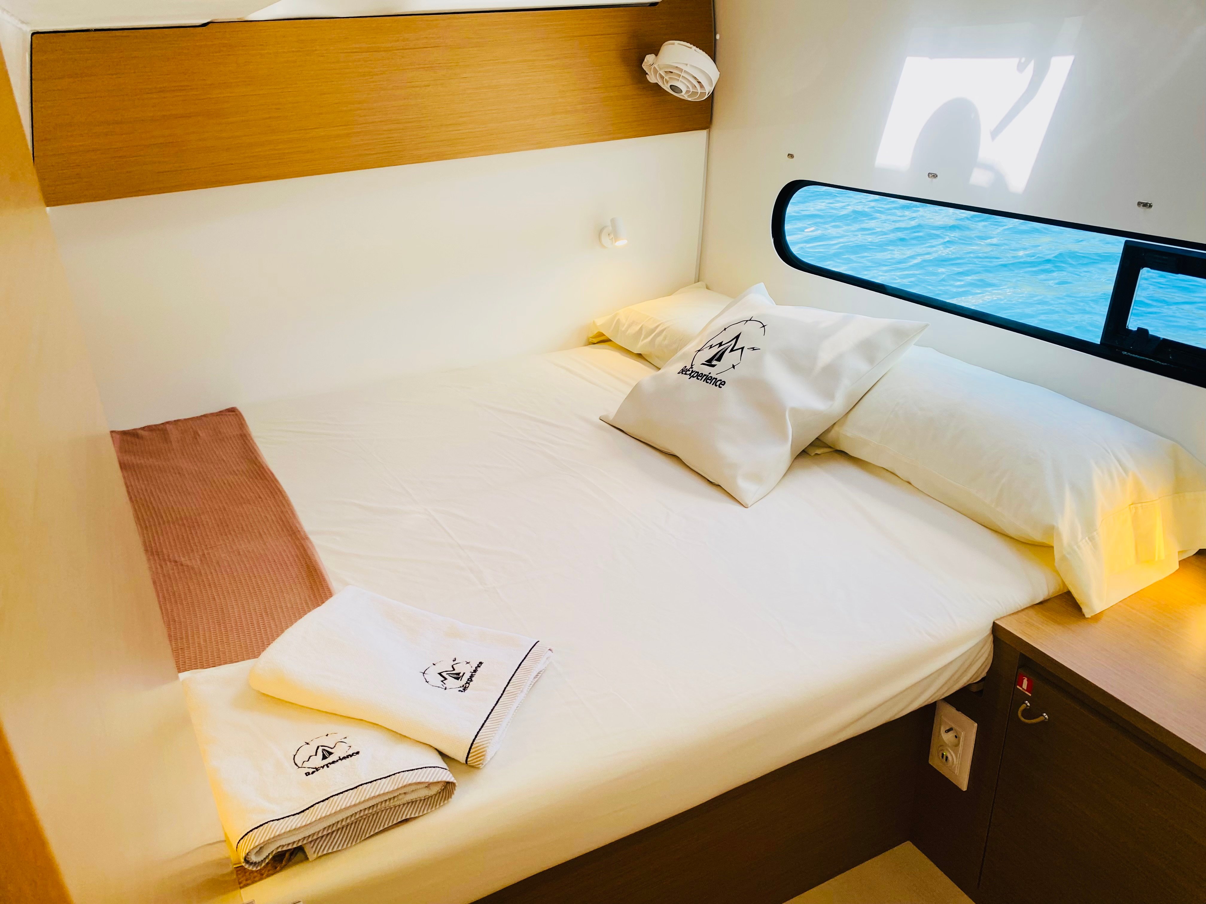 ONE Denia CREWED - Catamaran in Dénia