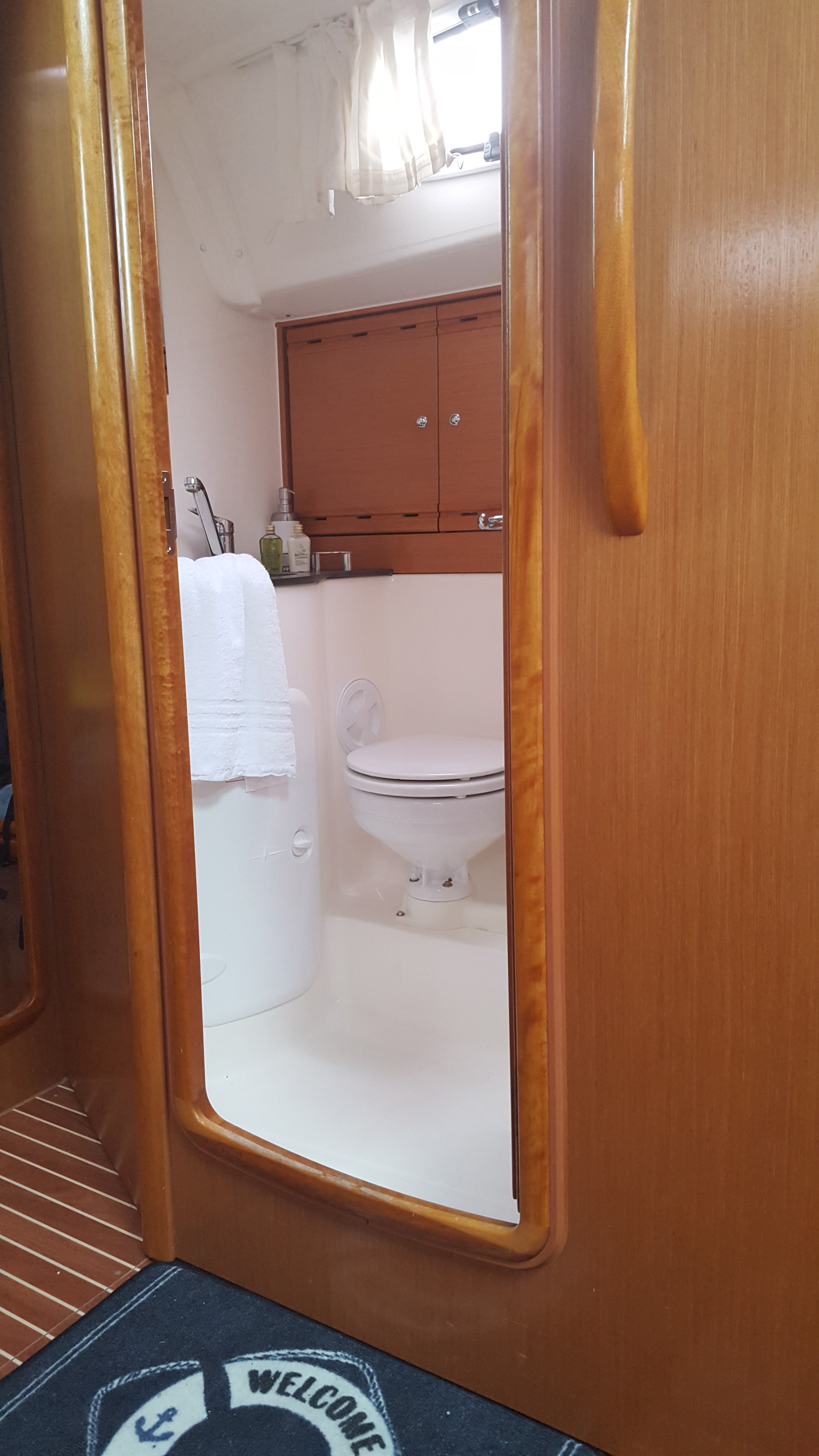 "LADY BUTTERFLY" - Sailboat in Tučepi