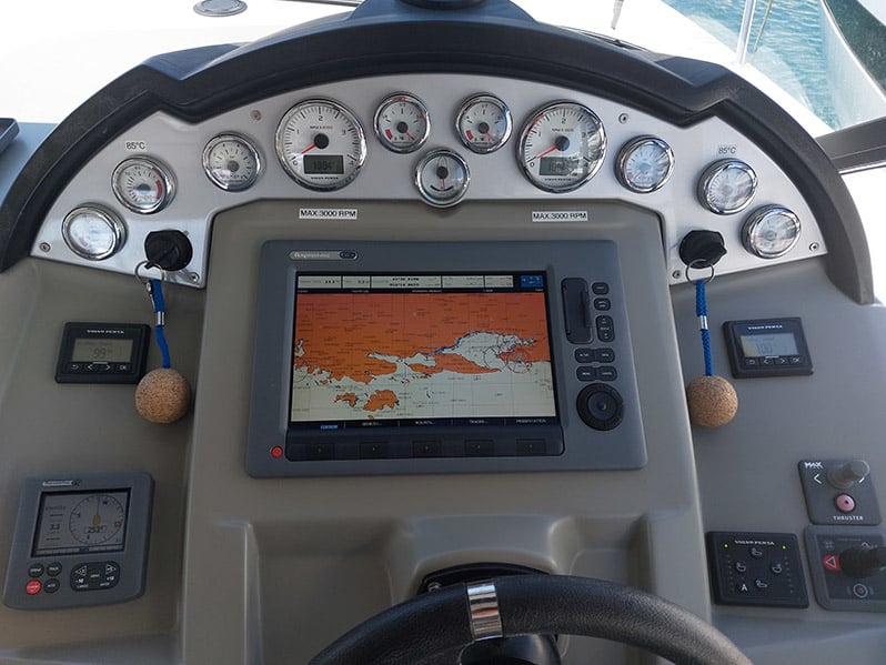 Santin - Motor Yacht in Punat