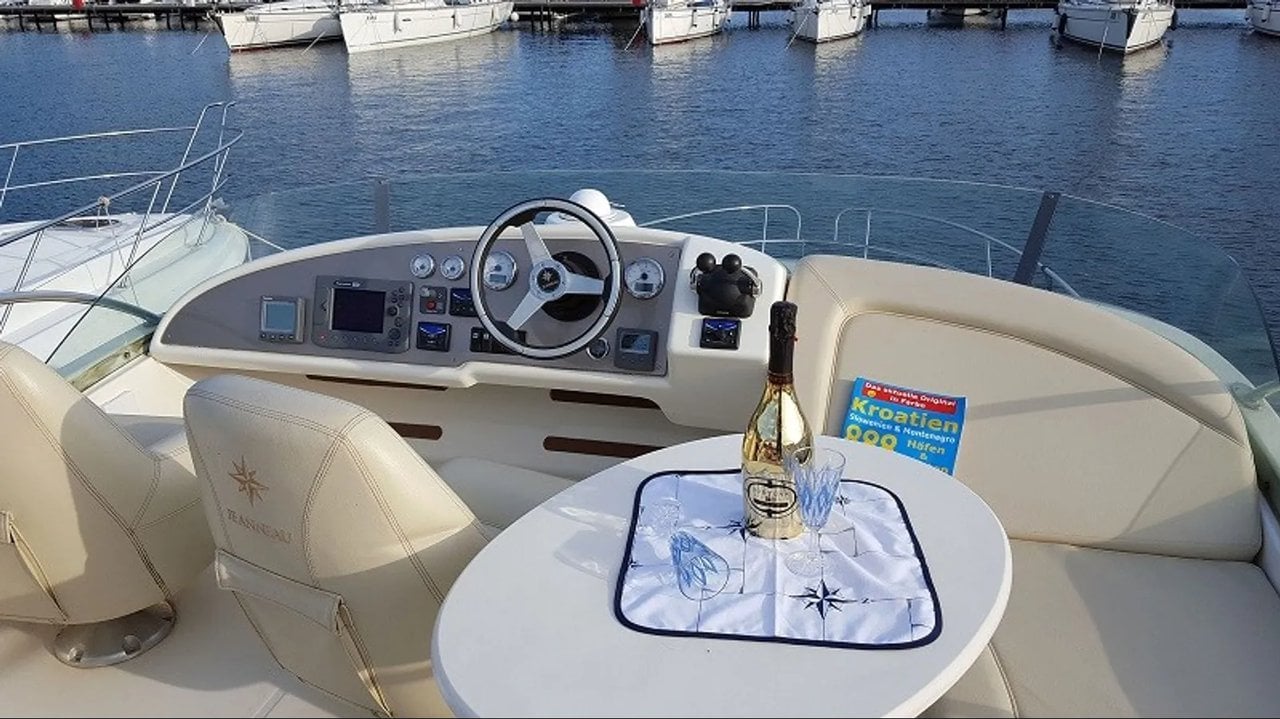 Fortuna - Motor Yacht in Punat