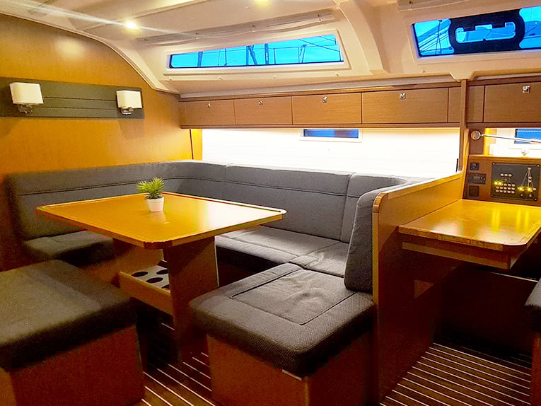 Bella - Sailboat in Punat