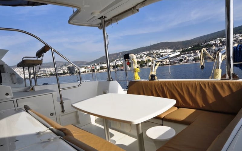 Paluko - Catamaran in Eskiçeşme