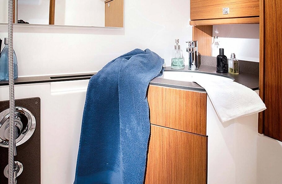 Odysseus - Sailboat in Alimos