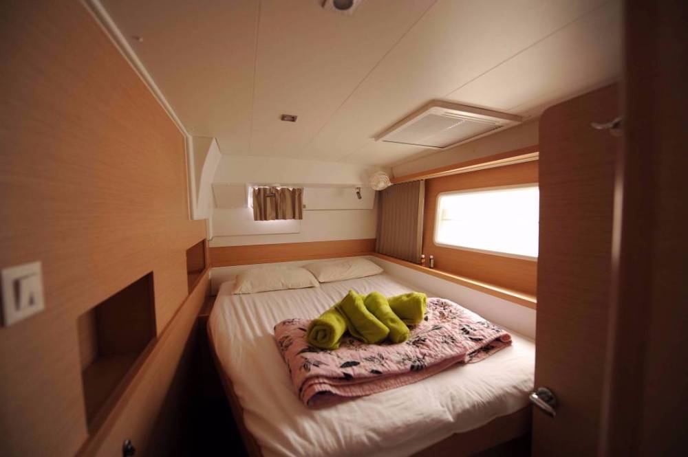 Ipanema - Catamaran in Alimos