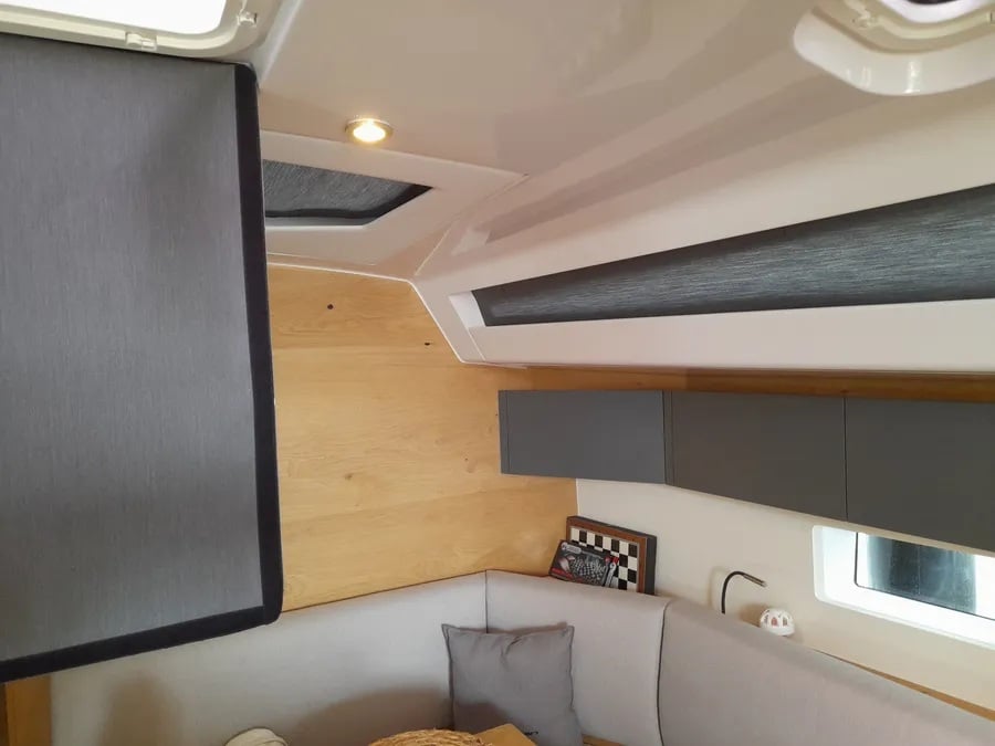 Elena - Sailboat in Alimos