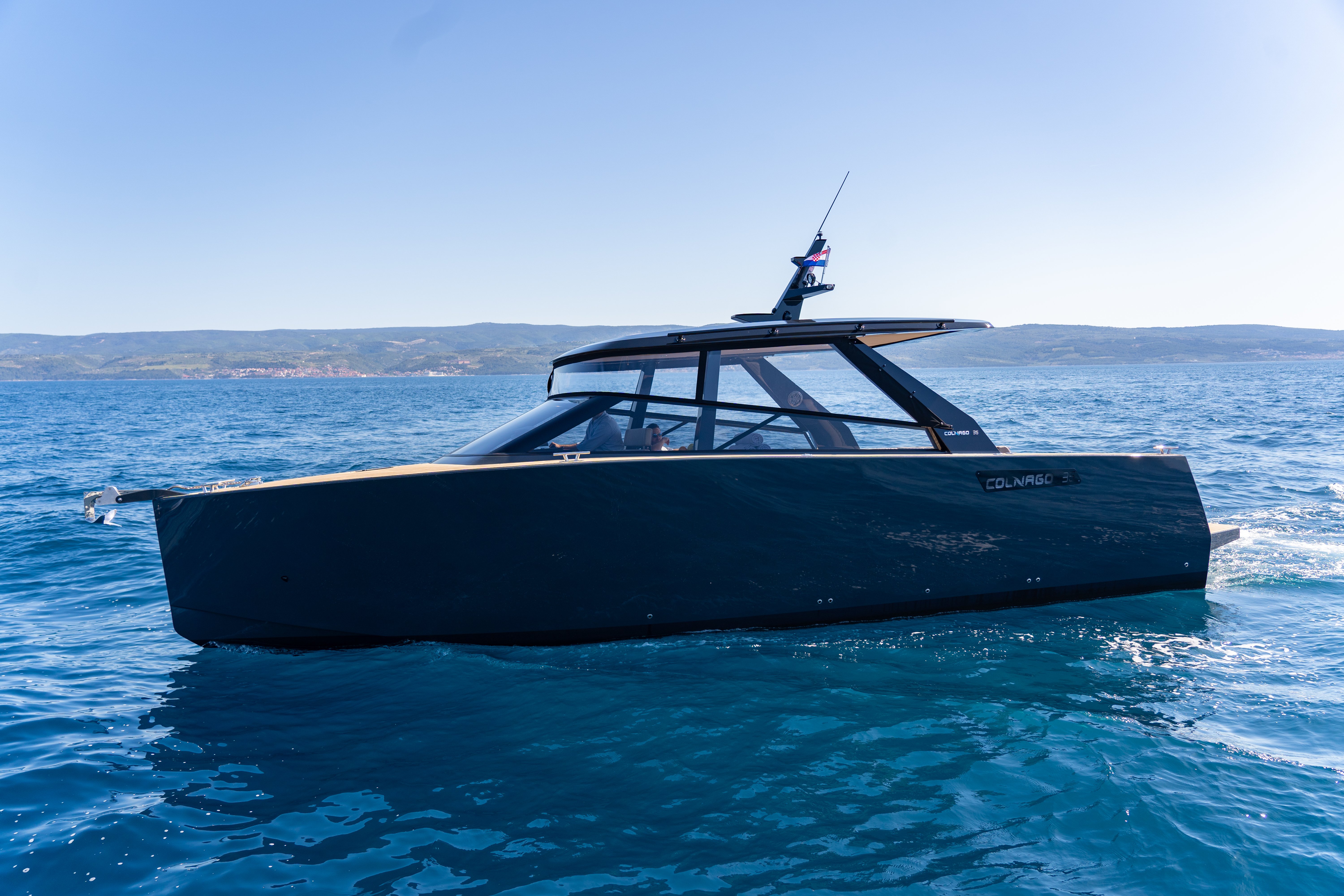 Josip - Motor Yat içinde Split