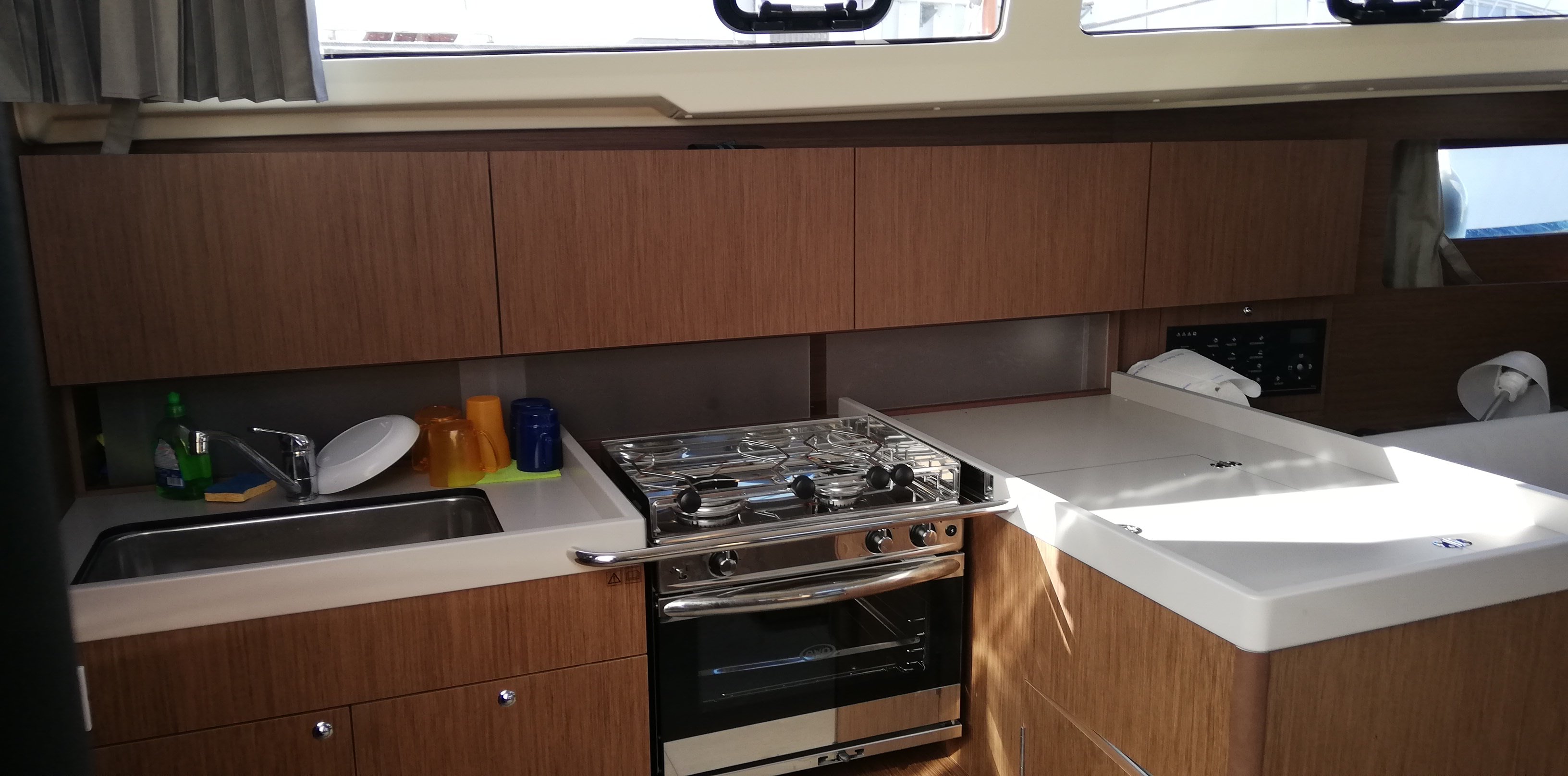 Kira - Sailboat in Vibo Marina