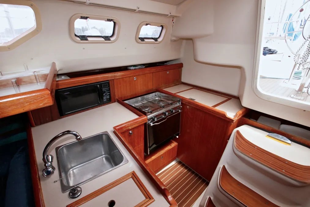 Cami 3 - Sailboat in Castellammare del Golfo