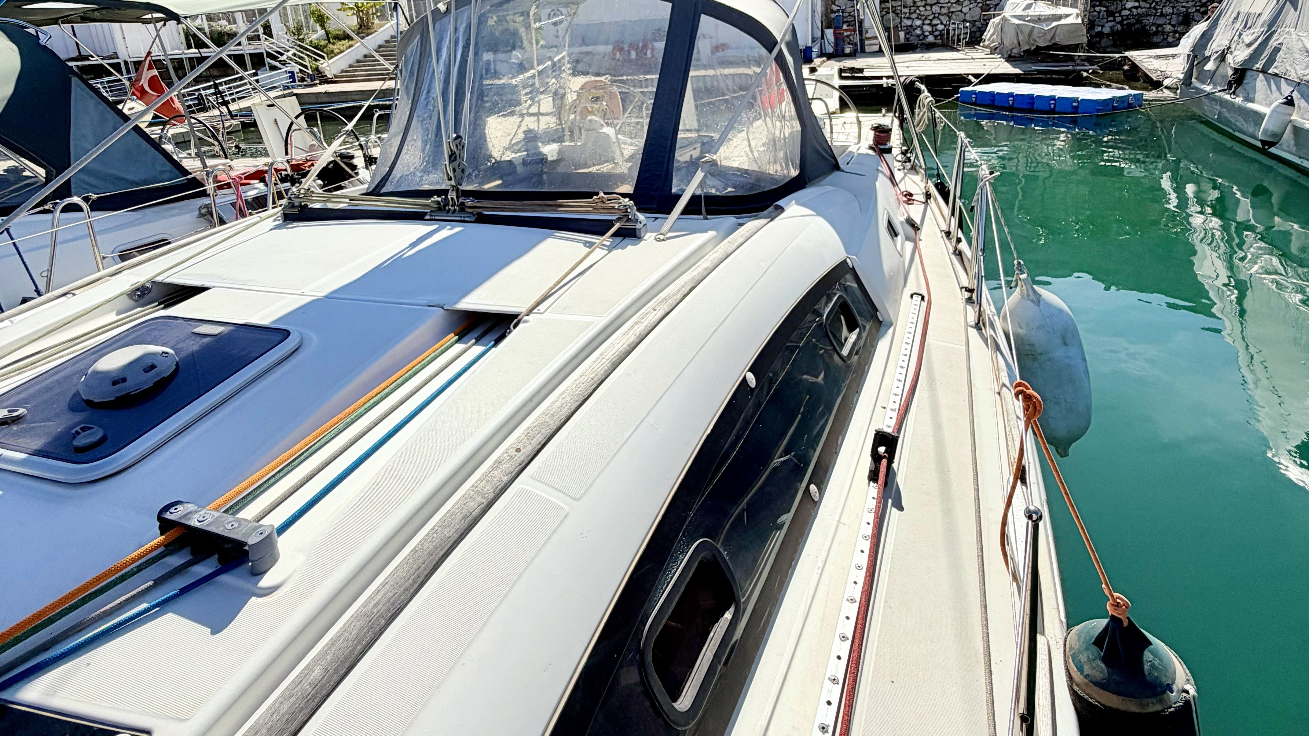 Classic - Sailboat in Karagözler